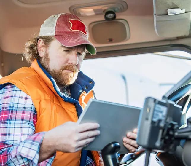 enclosed auto transport